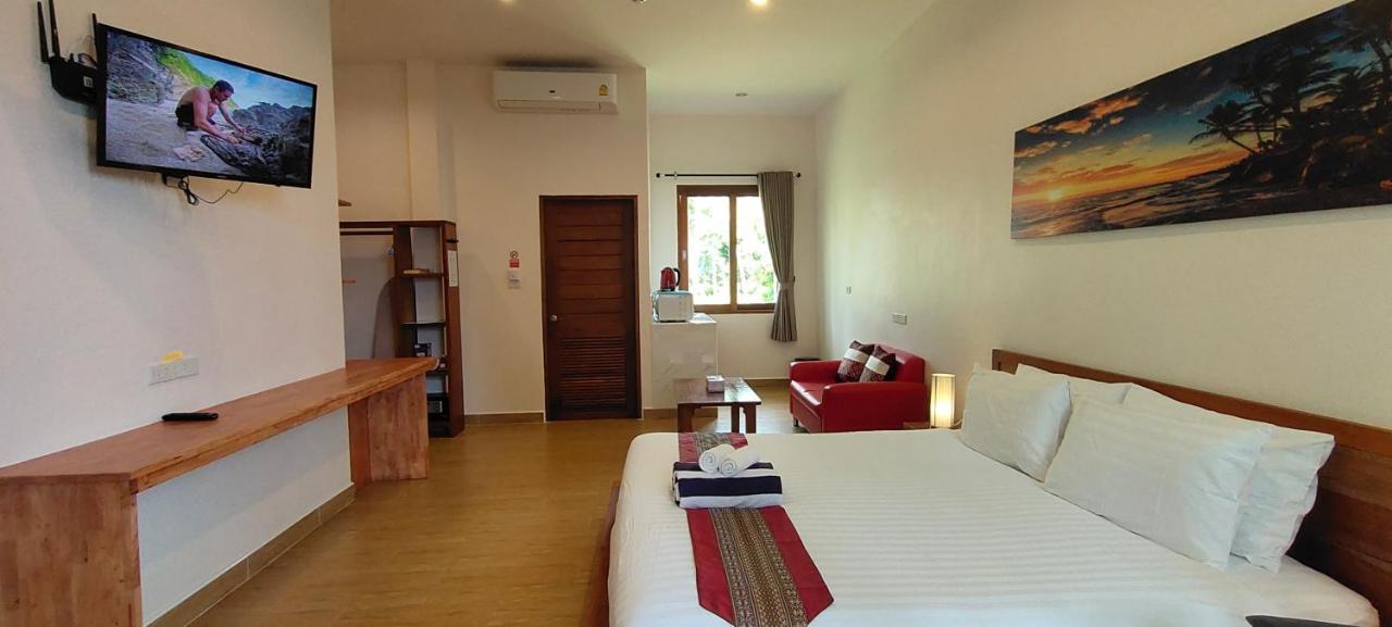 Le Grand Bleu Hotel Wok Tum Luaran gambar