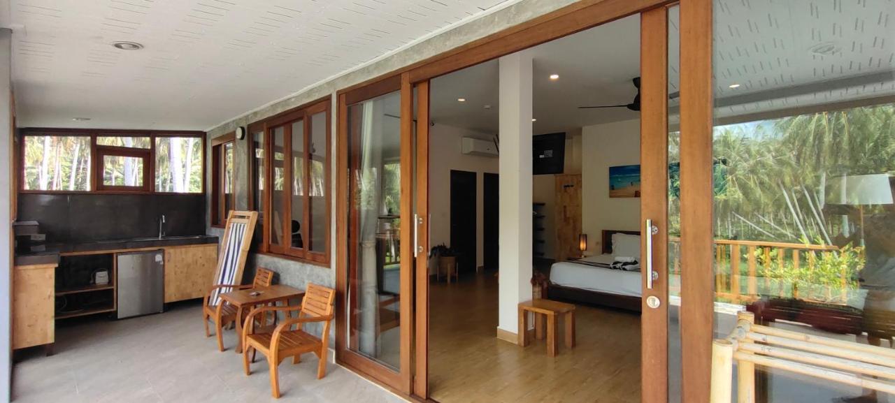 Le Grand Bleu Hotel Wok Tum Luaran gambar